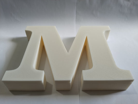 3D Baskı Dekoratif “M” Harfi