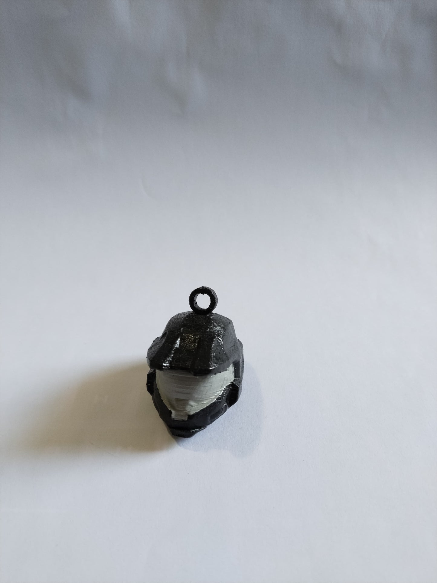 Motosiklet ve Anahtarlık Kask Figürü – Detaylı ve Şık Tasarım